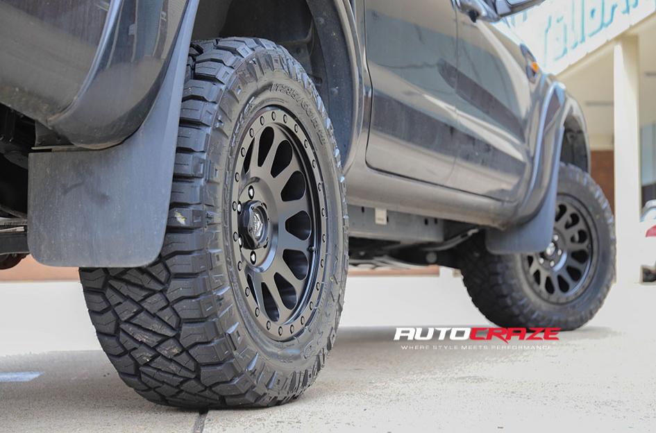 FORD-RANGER-VECTOR-MATTE-BLACK